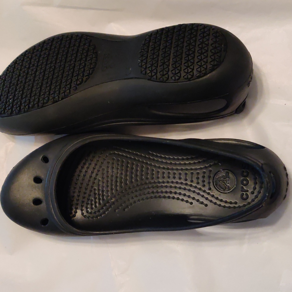 Crocs Mary Jane Women Ballet Flats - Picture 2 of 4